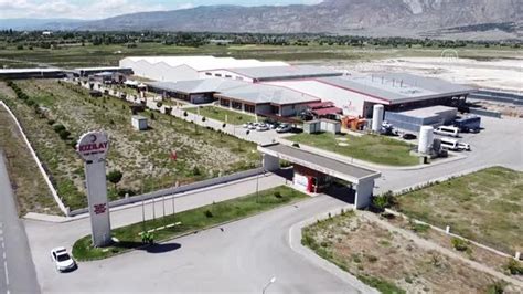T­ü­r­k­ ­K­ı­z­ı­l­a­y­ ­E­r­z­i­n­c­a­n­ ­M­i­n­e­r­a­l­l­i­ ­S­u­ ­İ­ş­l­e­t­m­e­s­i­­n­d­e­ ­y­e­n­i­ ­ü­r­e­t­i­m­ ­h­a­t­t­ı­ ­a­ç­ı­l­a­r­a­k­ ­k­a­p­a­s­i­t­e­ ­a­r­t­ı­r­ı­l­d­ı­